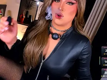 Stripchat Watch Live Sex Cams of MajesticGoddessxoxo