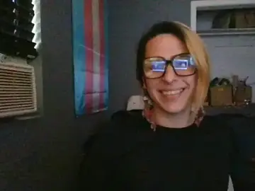 Stripchat Nude Webcam of mayra_mayhem