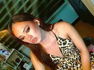 Stripchat Adult Webcams of HOLLYWOOD_QUEEN_88