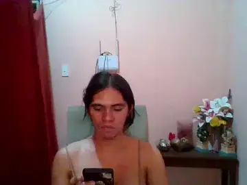 Stripchat Live Sex Cam of sweet_yummy69