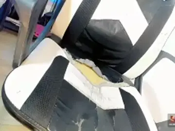 Stripchat Sex Cam of Gisele_fox