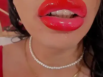 Stripchat Live Sex Cam of sweet_Elizabeth