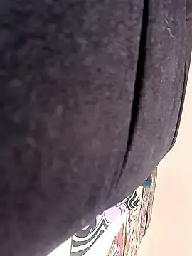 Stripchat Live Sex Cam of Foxxy_Doll