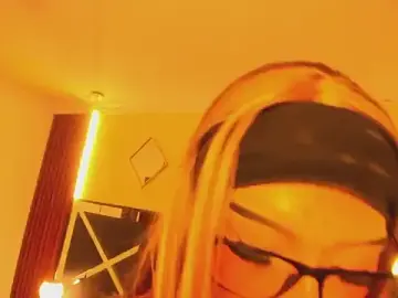 Stripchat Free Porn Cam of Kittie_Vixen