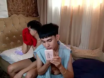 Stripchat Live Sex of XloverXsiantwink