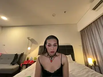 Stripchat Live Sex Cam of LadyAshley_Domina28