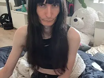 Stripchat Live Sex Cam of CeriseLapine