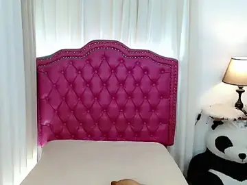 Stripchat Live Porn of DreamLADYBOY