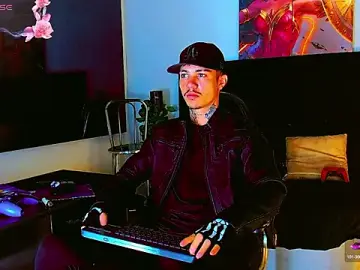 Stripchat Adult Video Chat of HannibalLester