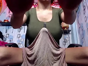 Stripchat Live Sex Cam of 30cmUncutSelfsucker
