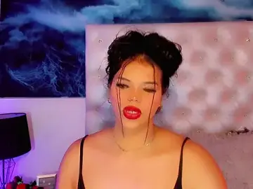 Stripchat Adult Webcams of Keira_Fox31