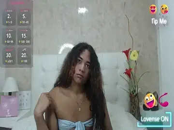 Stripchat Free Porn Cam of Renata_Valentina