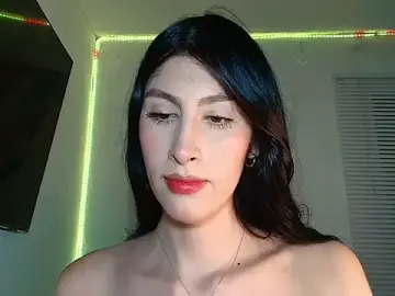 Stripchat Live Sex Cam of valeria_gonzales_