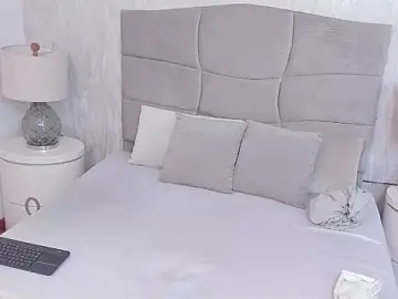 Stripchat Adult Video Chat of Naomii_BDSM