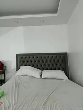 Stripchat Adult Webcam of tsvivianaxxxxxxxx