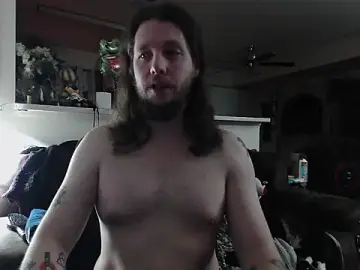 Stripchat Sex Cam of biggerisbetter12