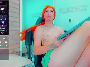 Stripchat Live Sex Cam of EmilyySaenz