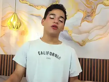 Stripchat Best live sex cam show of AndyTovar