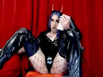 Stripchat Adult Webcam of blondehot5v