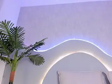 Stripchat Live Sex Cam of CannelaSmith