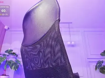 Stripchat Free Live Porn of keytinthomson_