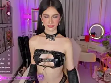 Stripchat Live Porn of HolyGoddess_