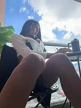 Stripchat Free Live Porn of HOT_LADY_777