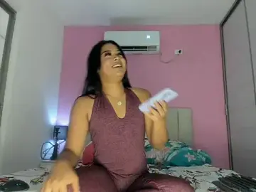 Stripchat Adult Video Chat of nairobbits