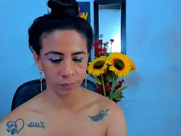 Stripchat Watch Live Sex Cams of juanblakbigcock