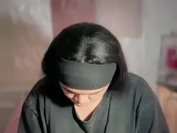 Stripchat Live Sex Cam of Starlight_Dreamer