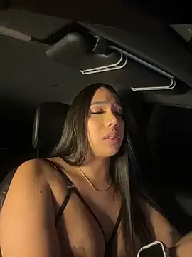 Stripchat Sex Cam of BitchySalome