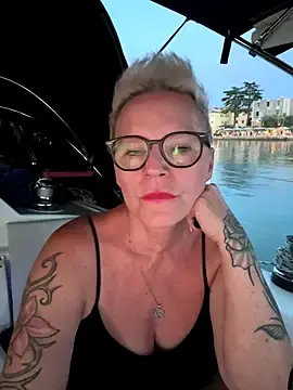Stripchat Watch Live Sex Cams of German_Milf