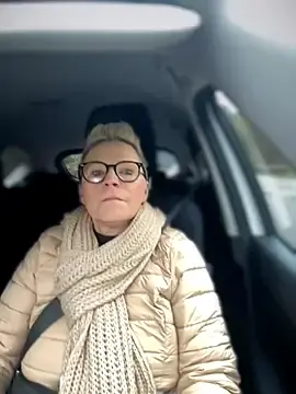 Stripchat Live Sex Cam of German_Milf