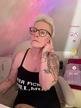 Stripchat Watch Live Sex Cams of German_Milf
