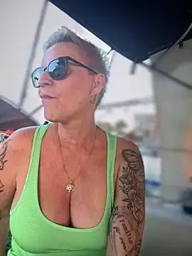 Stripchat Sex Cam of German_Milf