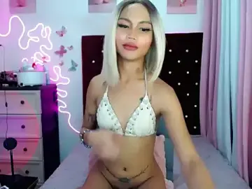 Stripchat Free Porn Cam of creamy_spot69