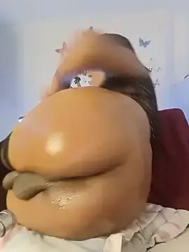 Stripchat Live Sex of james_large_cock1