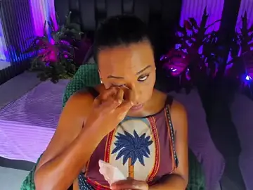 Stripchat Live Sex of AriebonyBrooke