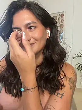 Stripchat Free Porn Cam of ari_artis