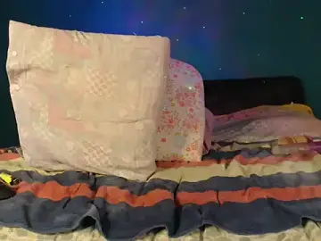 Stripchat Adult Webcams of Karendolly__8