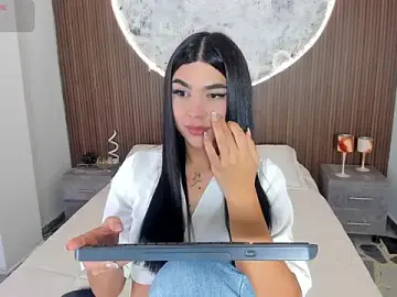 Stripchat Nude Webcam of RoseCassie