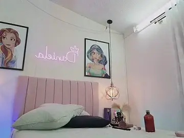 Stripchat Sex Cam of dani_parker_