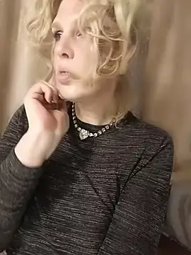 Stripchat Live Porn of TsPostophere
