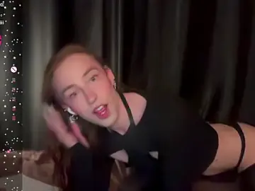 Stripchat Adult Webcams of Avril_Pearly_