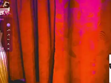 Stripchat Live Sex Cam of Lisa_sparkleee