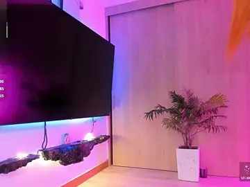 Stripchat Free Live Porn of luxyshy