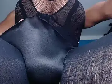 Stripchat Live Sex Cam of andreablackcock