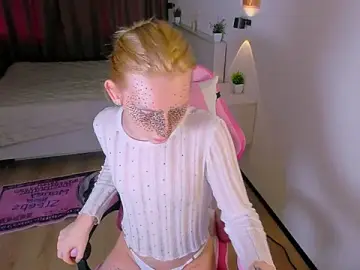 Stripchat Sex Cam of _Maybe_Baby