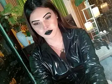 Stripchat Live Sex of Queen_kendalx19