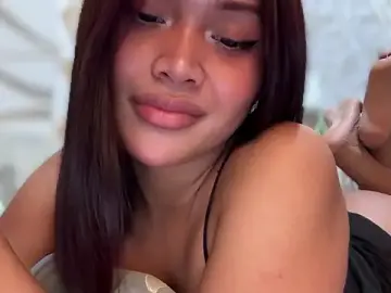 Stripchat Live Sex Cam of Yourbaby_angelx